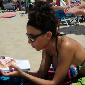 Meet your Posher, Hilary